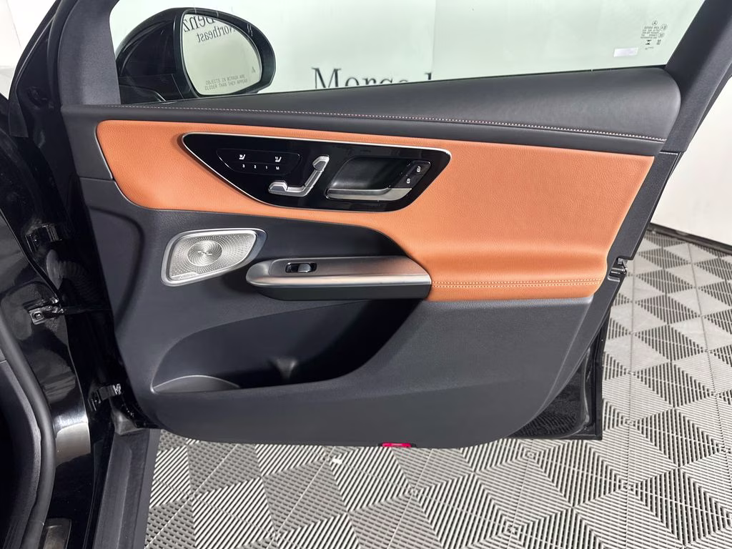 2023 Black Mercedes-Benz GLC GLC 300 RWD SUV