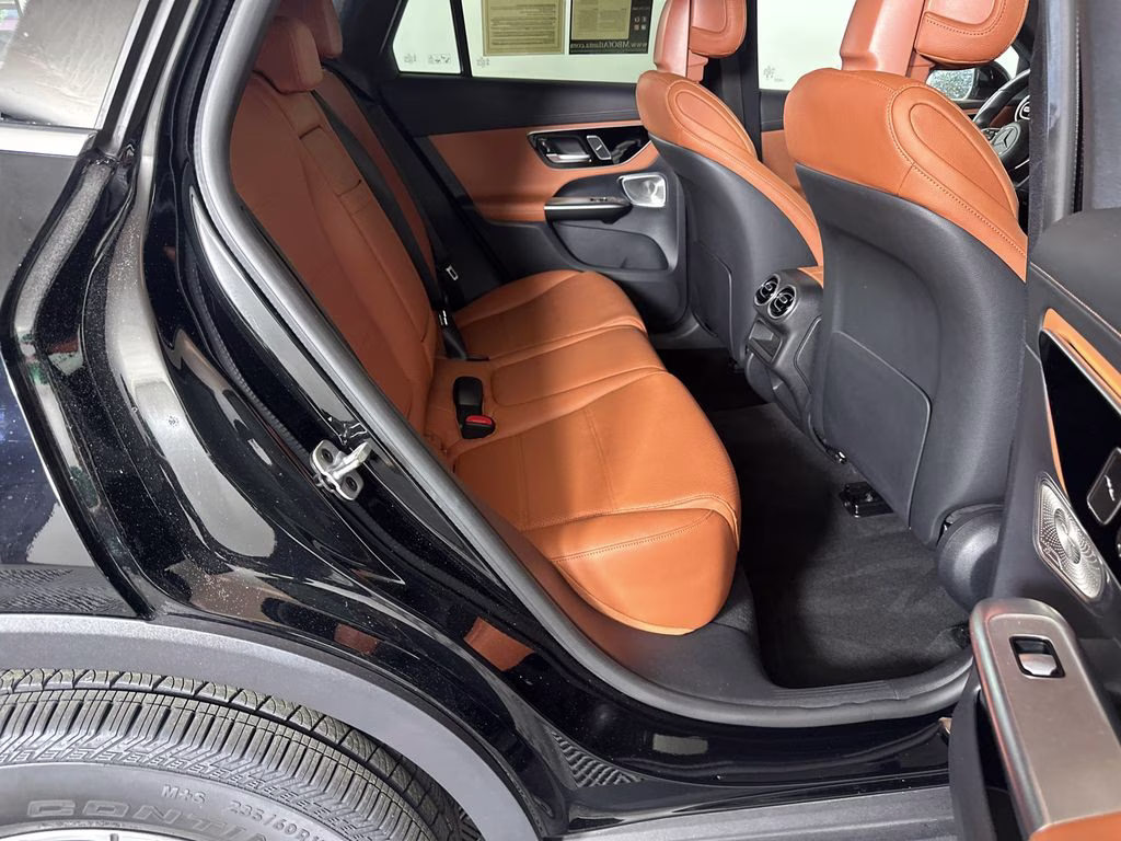 2023 Black Mercedes-Benz GLC GLC 300 RWD SUV