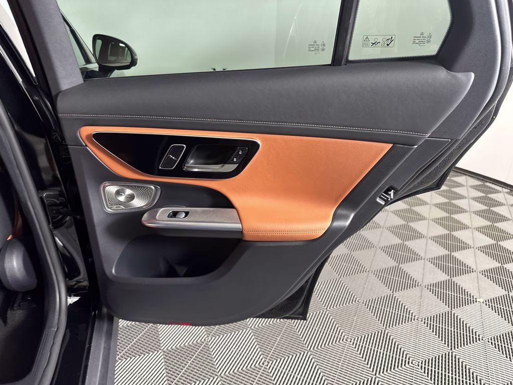 2023 Black Mercedes-Benz GLC GLC 300 RWD SUV