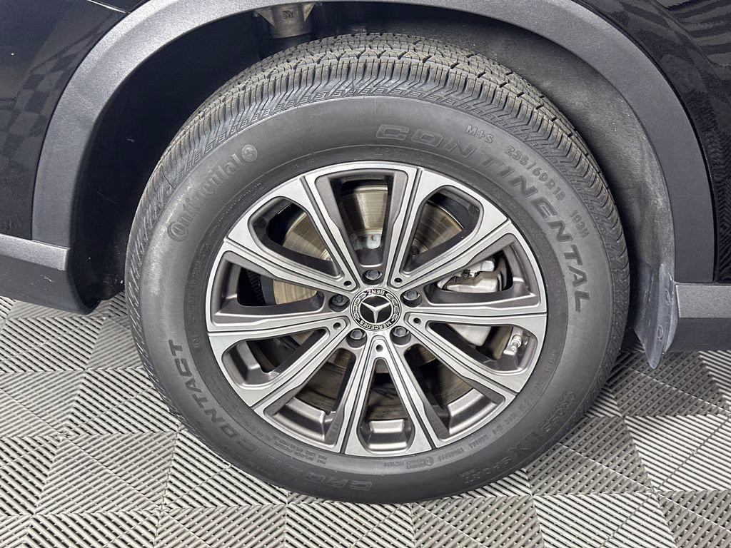 2023 Black Mercedes-Benz GLC GLC 300 RWD SUV