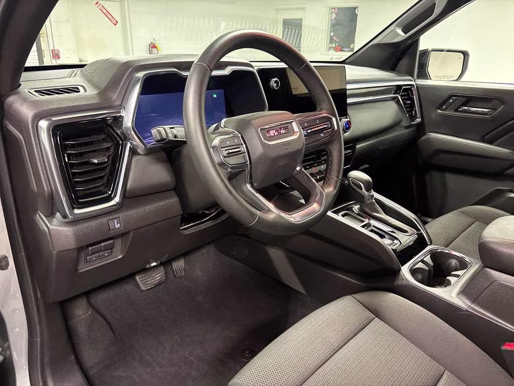 2025 Sterling Metallic GMC Canyon Elevation RWD Truck