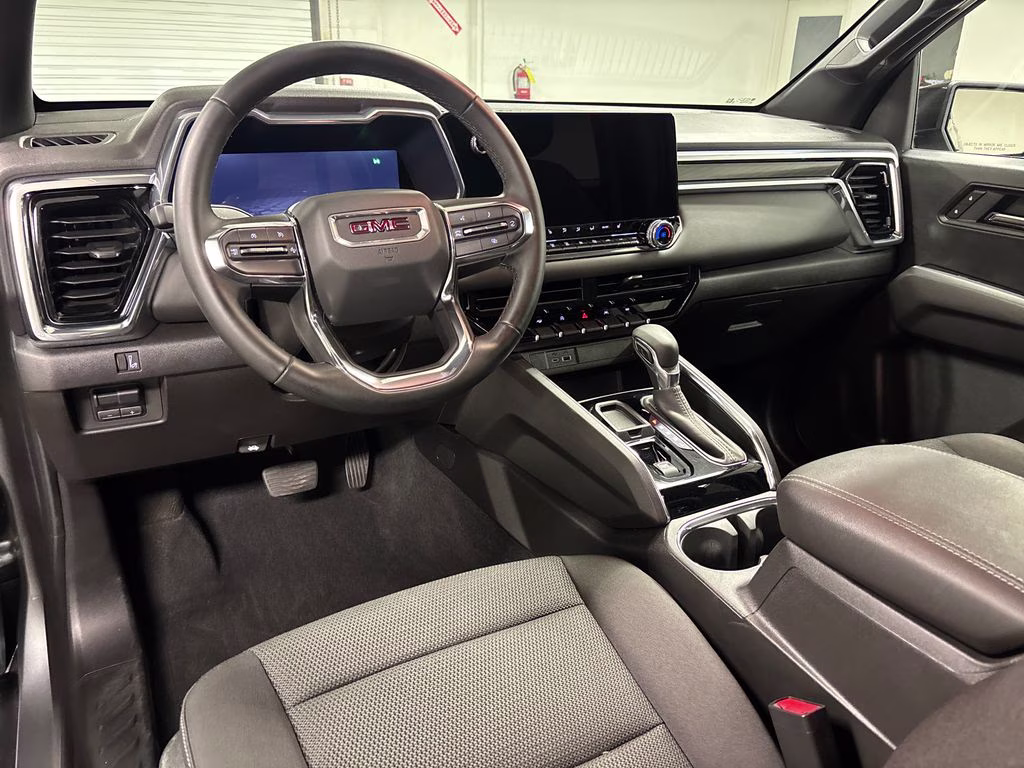 2025 Sterling Metallic GMC Canyon Elevation RWD Truck