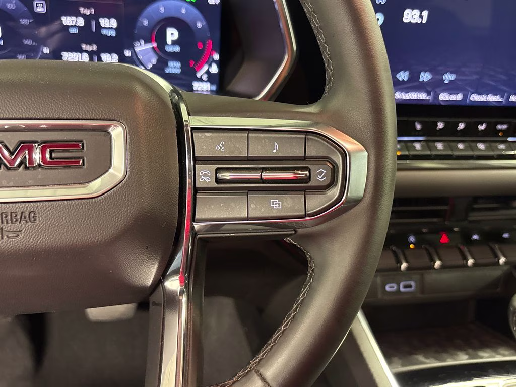 2025 Sterling Metallic GMC Canyon Elevation RWD Truck
