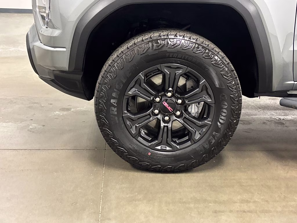 2025 Sterling Metallic GMC Canyon Elevation RWD Truck