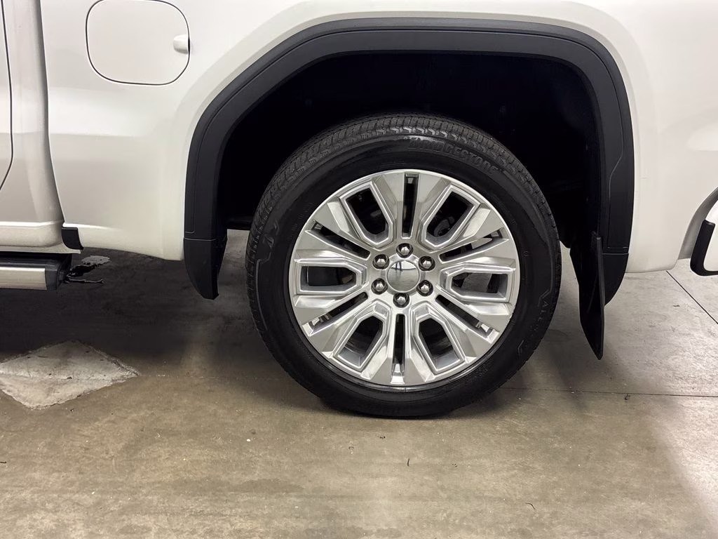 2022 White Frost Tricoat GMC Sierra 1500 Limited Denali 4X4 Truck