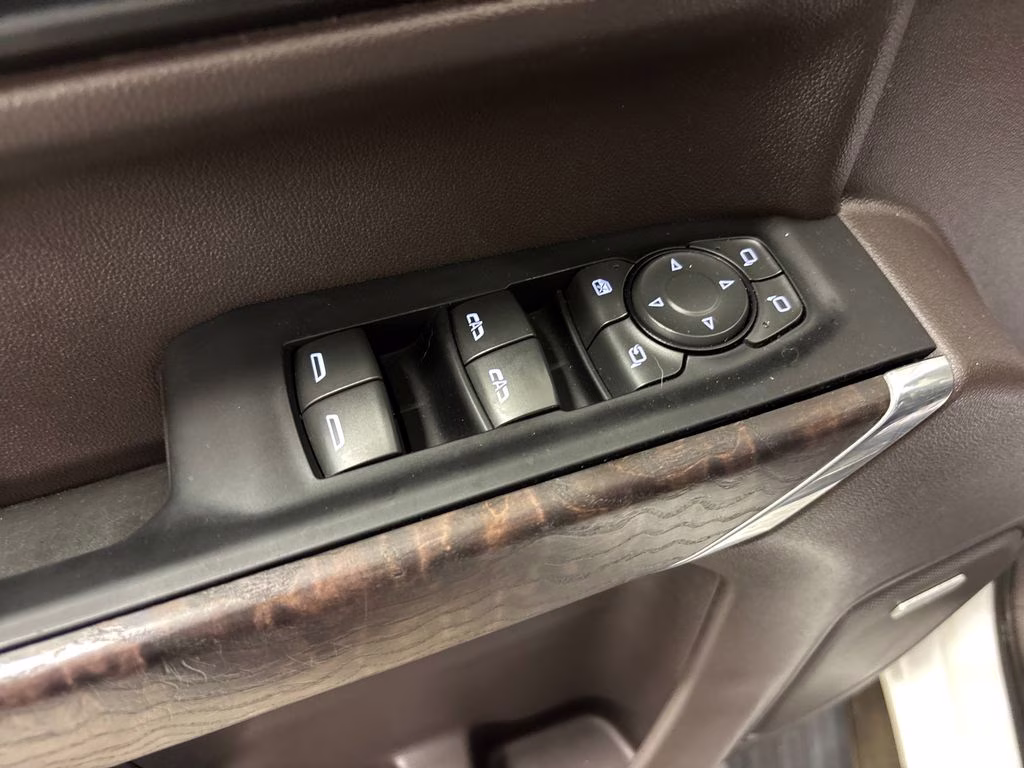 2022 White Frost Tricoat GMC Sierra 1500 Limited Denali 4X4 Truck