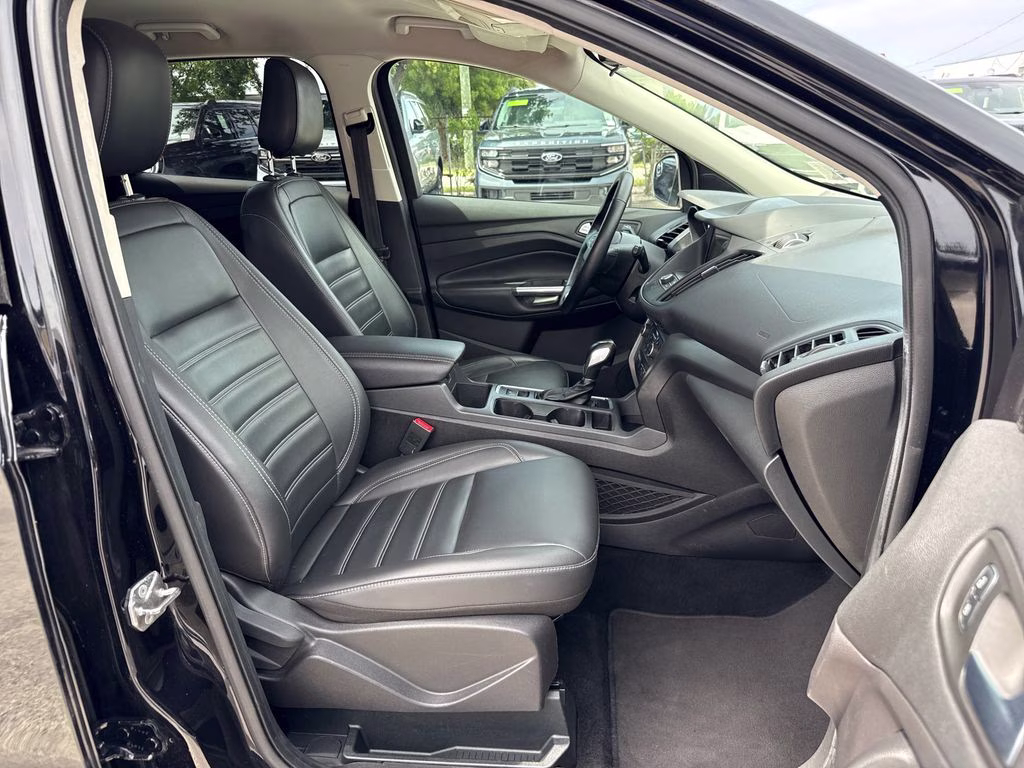 2019 Agate Black Metallic Ford Escape SEL FWD SUV