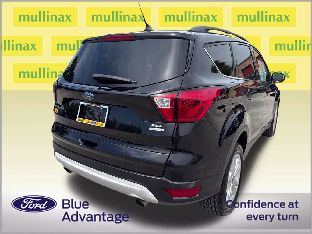 2019 Agate Black Metallic Ford Escape SEL FWD SUV