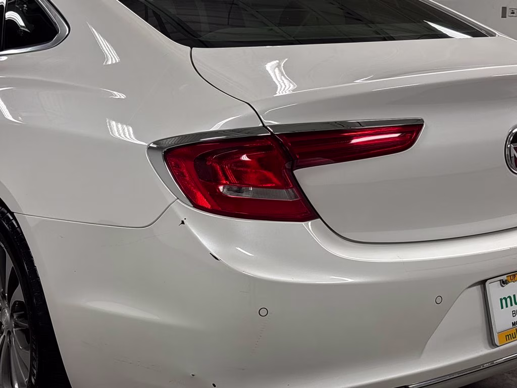 2019 White Frost Tricoat Buick LaCrosse Premium I Group FWD Sedan