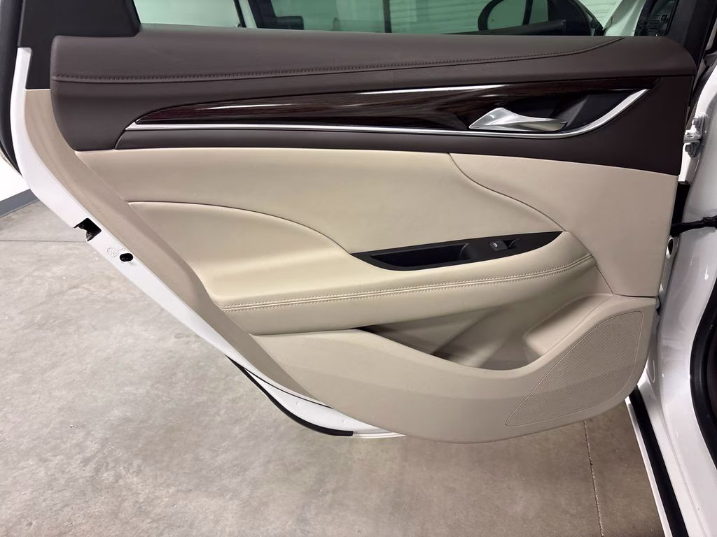 2019 White Frost Tricoat Buick LaCrosse Premium I Group FWD Sedan