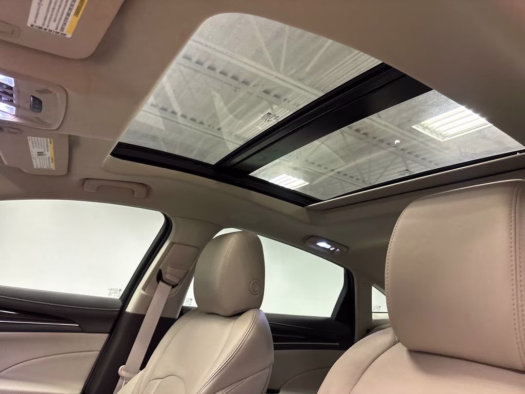 2019 White Frost Tricoat Buick LaCrosse Premium I Group FWD Sedan