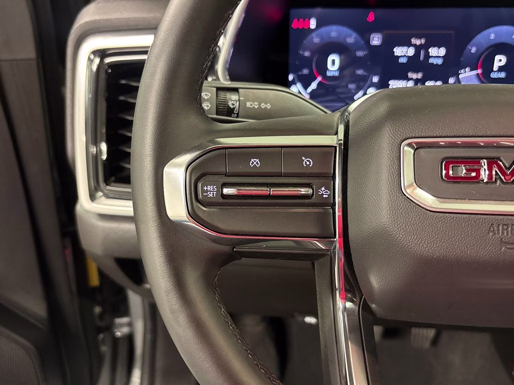 2025 Sterling Metallic GMC Canyon Elevation RWD Truck