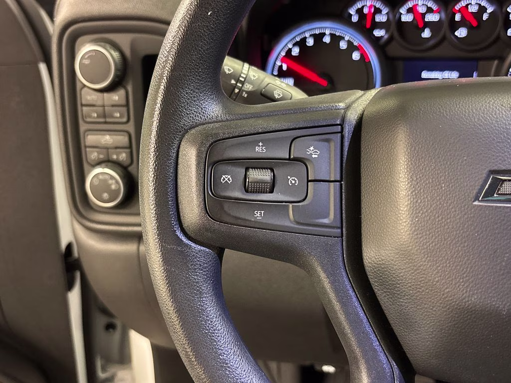 2023 Summit White Chevrolet Silverado 1500 Custom Trail Boss 4X4 Truck