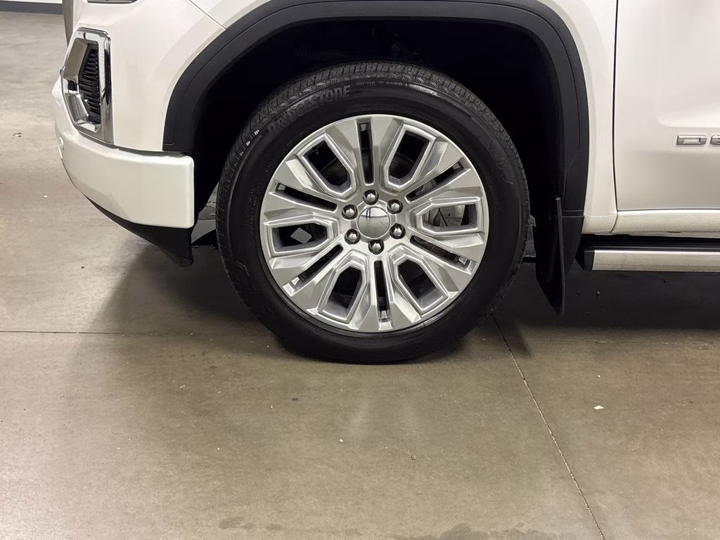2022 White Frost Tricoat GMC Sierra 1500 Limited Denali 4X4 Truck
