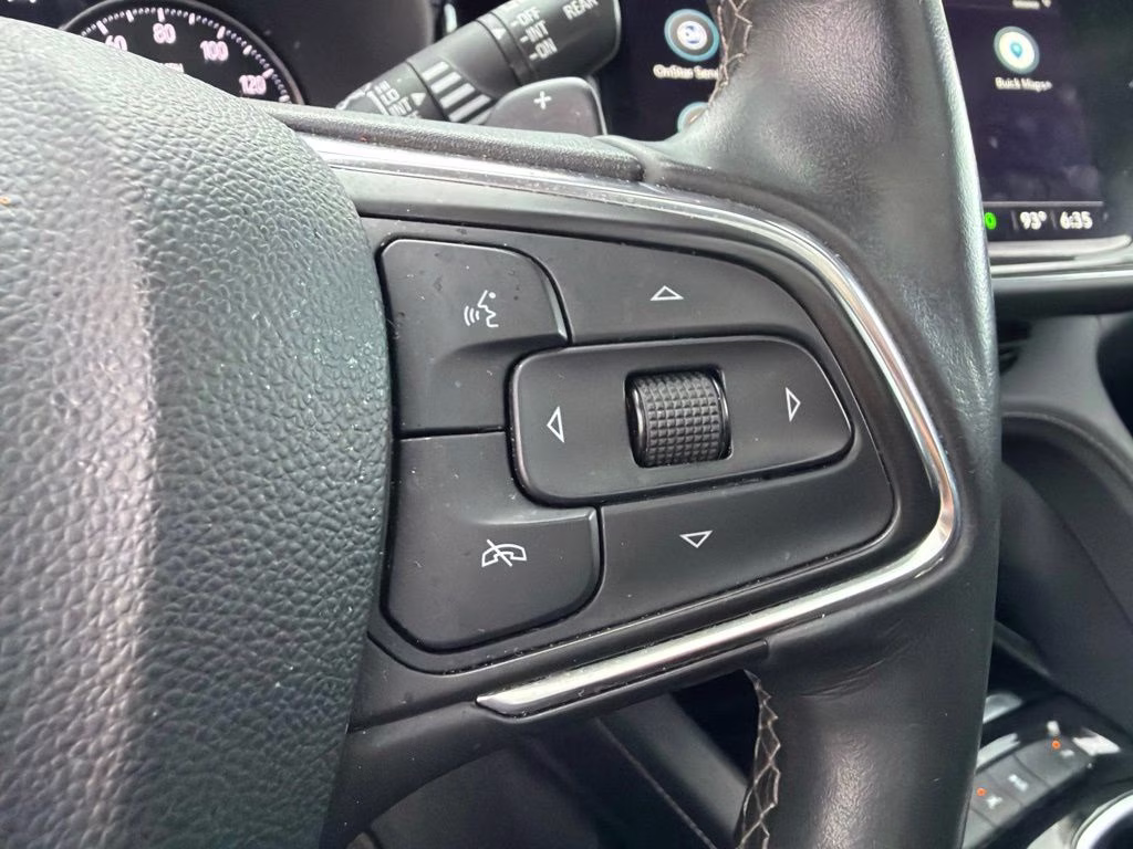 2023 White Frost Tricoat Buick Envision Essence FWD SUV
