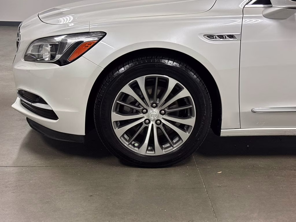2019 White Frost Tricoat Buick LaCrosse Premium I Group FWD Sedan
