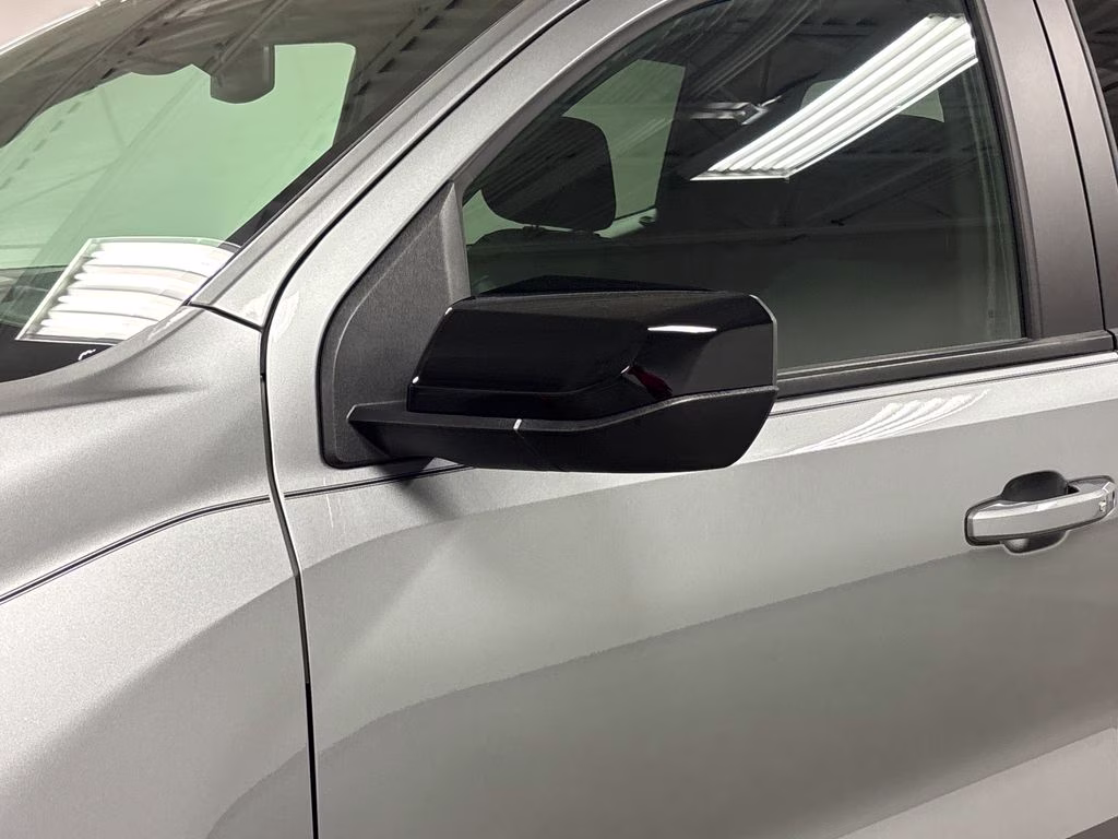 2025 Sterling Metallic GMC Canyon Elevation RWD Truck