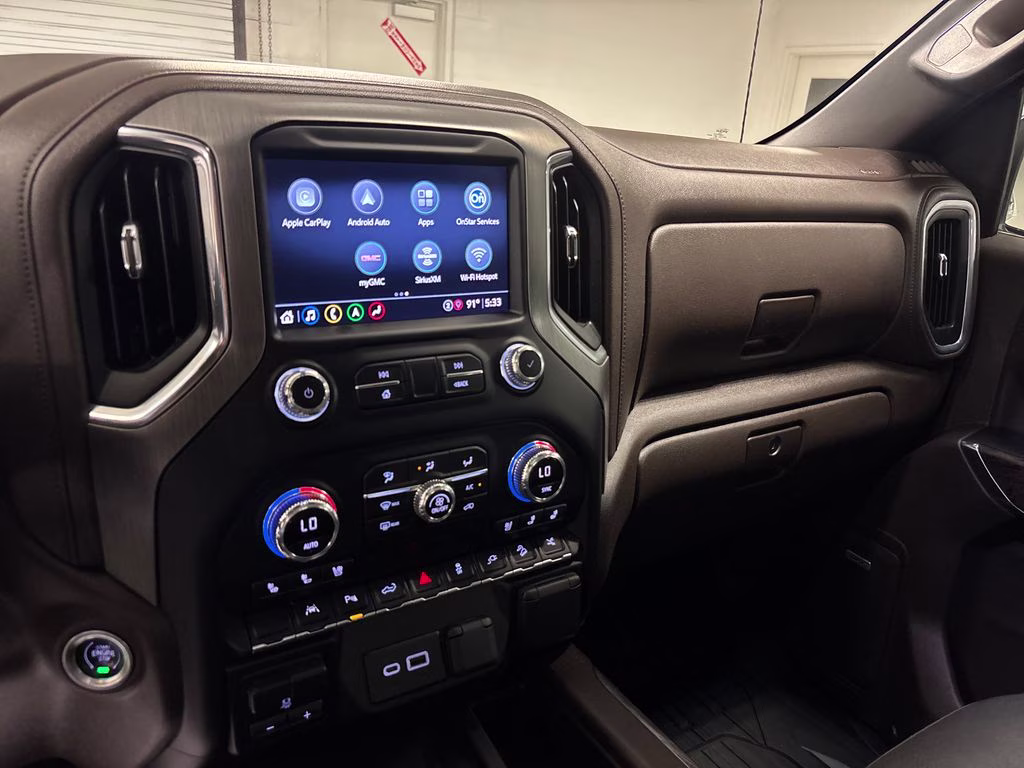 2022 White Frost Tricoat GMC Sierra 1500 Limited Denali 4X4 Truck