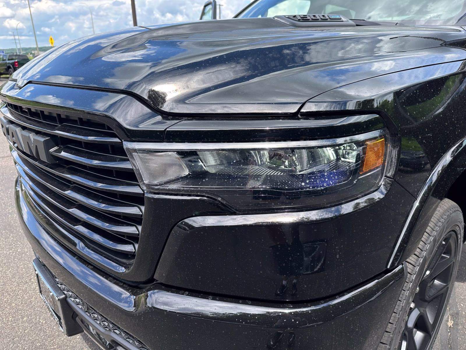 2026 Diamond Black Crystal Pearlcoat Ram 1500 Laramie 4X4 Truck