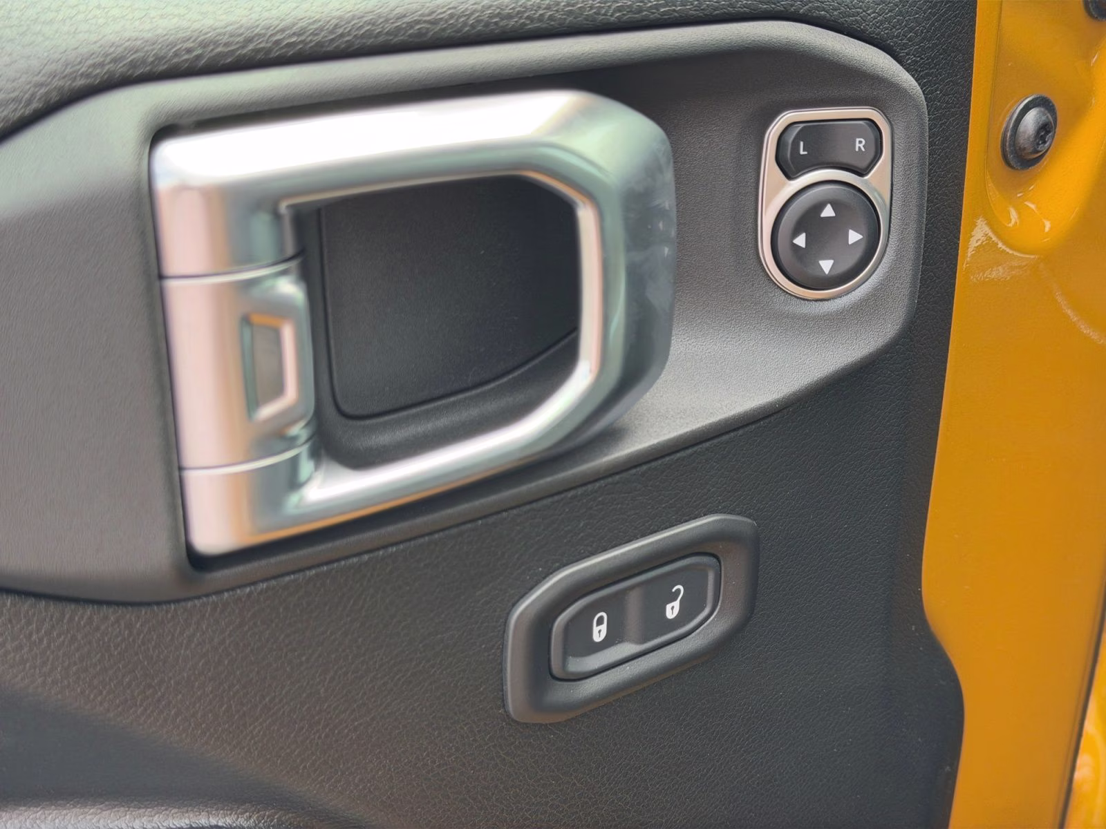 2026 Goldilocks Jeep Wrangler Willys 4X4 SUV