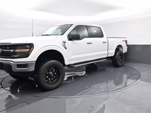 2024 White Ford F-150 XLT 4X4 Truck