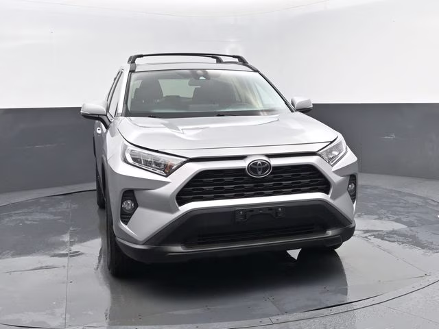 2019 Silver Sky Metallic Toyota RAV4 XLE AWD SUV