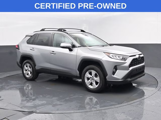 2019 Silver Sky Metallic Toyota RAV4 XLE AWD SUV
