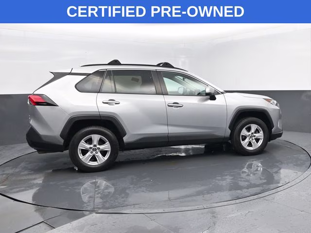 2019 Silver Sky Metallic Toyota RAV4 XLE AWD SUV