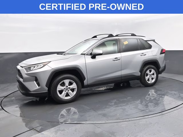 2019 Silver Sky Metallic Toyota RAV4 XLE AWD SUV