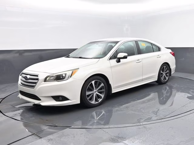 2015 Crystal White Pearl Subaru Legacy 2.5i AWD Sedan