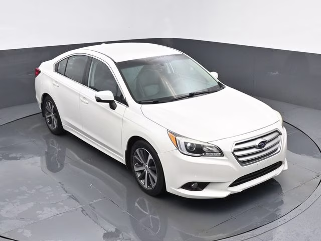 2015 Crystal White Pearl Subaru Legacy 2.5i AWD Sedan