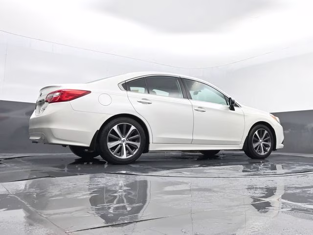 2015 Crystal White Pearl Subaru Legacy 2.5i AWD Sedan