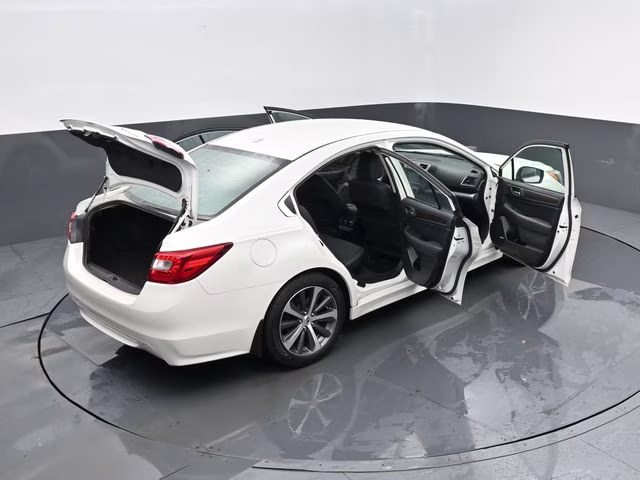 2015 Crystal White Pearl Subaru Legacy 2.5i AWD Sedan