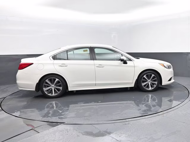 2015 Crystal White Pearl Subaru Legacy 2.5i AWD Sedan
