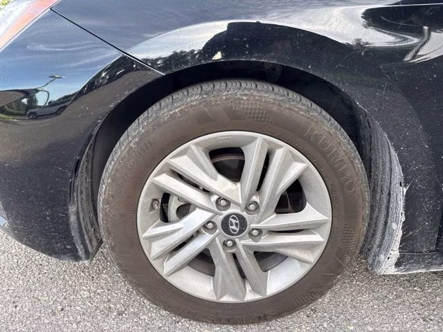 2020 Phantom Black Hyundai Elantra Value Edition FWD Sedan