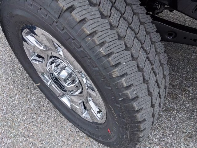 2026 Star White Metallic Tri-Coat Ford Super Duty F-350 SRW King Ranch 4X4 Truck