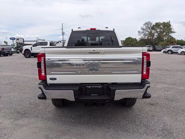 2026 Star White Metallic Tri-Coat Ford Super Duty F-350 SRW King Ranch 4X4 Truck
