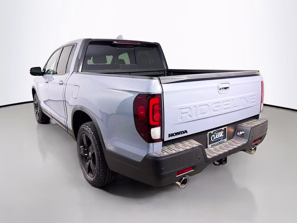 2026 Sonic Gray Pearl Honda Ridgeline Black Edition AWD Truck