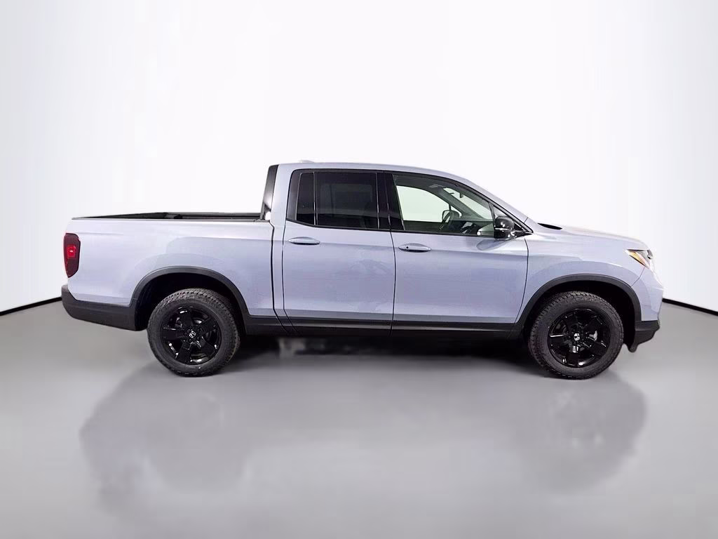 2026 Sonic Gray Pearl Honda Ridgeline Black Edition AWD Truck