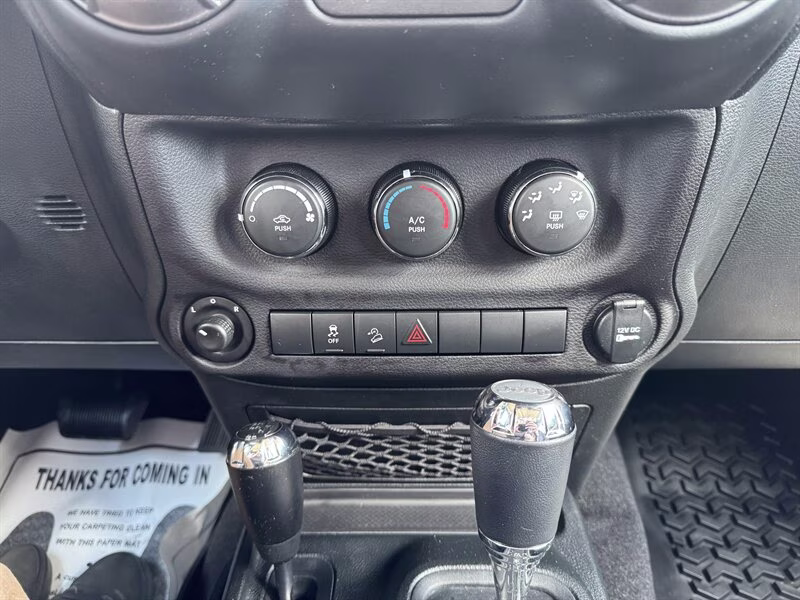 2018 Black Clear Coat Jeep Wrangler JK Unlimited Sport S 4X4 SUV