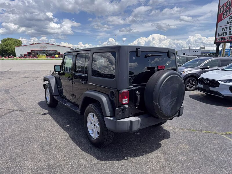 2018 Black Clear Coat Jeep Wrangler JK Unlimited Sport S 4X4 SUV