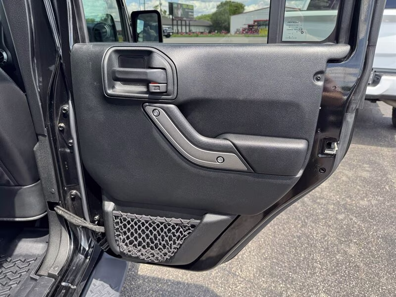 2018 Black Clear Coat Jeep Wrangler JK Unlimited Sport S 4X4 SUV