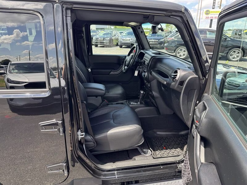 2018 Black Clear Coat Jeep Wrangler JK Unlimited Sport S 4X4 SUV
