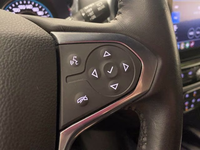 2022 Mosaic Black Metallic Chevrolet Traverse LT AWD SUV