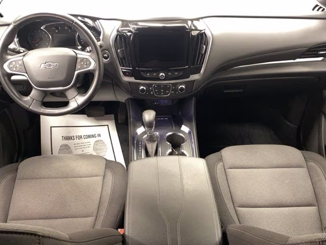 2022 Mosaic Black Metallic Chevrolet Traverse LT AWD SUV
