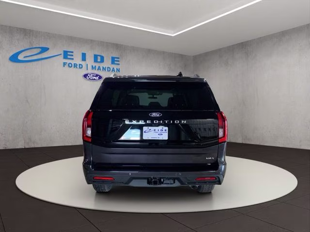 2027 Gray Metallic Ford Expedition Max Active 4X4 SUV