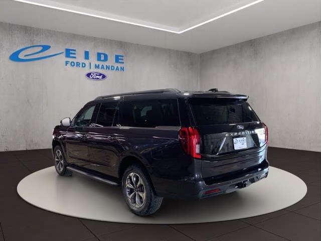 2027 Gray Metallic Ford Expedition Max Active 4X4 SUV