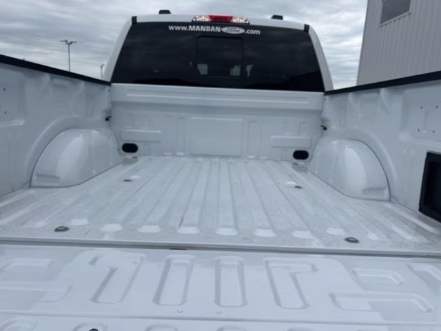 2026 Oxford White Ford F-150 XLT Black Appearance Plus 4X4 Truck