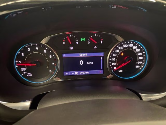 2022 Mosaic Black Metallic Chevrolet Traverse LT AWD SUV