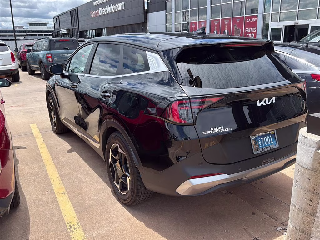 2026 Ebony Black Kia Sportage EX FWD SUV